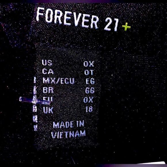 NWT💄Forever 21 Black Velvet & Lace Cami - Black💄 - Picture 7 of 11